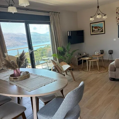 Vakantiehuis Argyro Lixouri