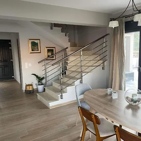 Argyro * Ликсури